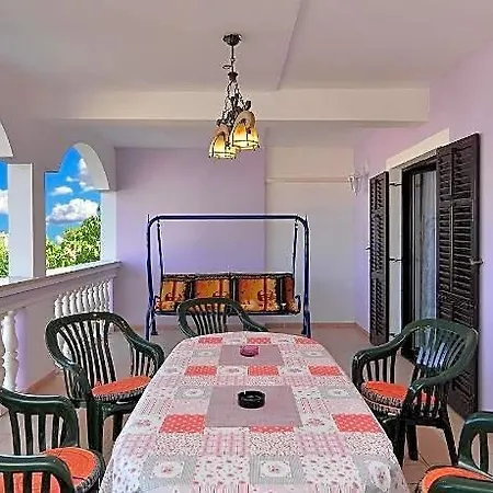 Hotel 1223 4*